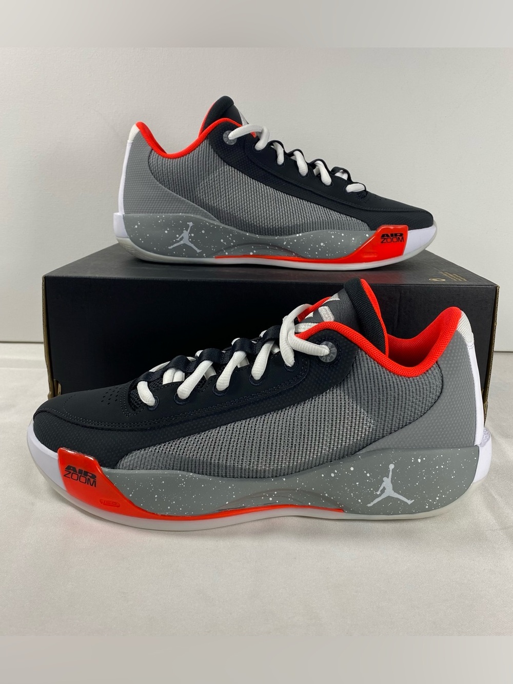 Jordan Luka .77 Mens 10 Off Noir Grey Crimson Basketball HF0806-005 NWOB